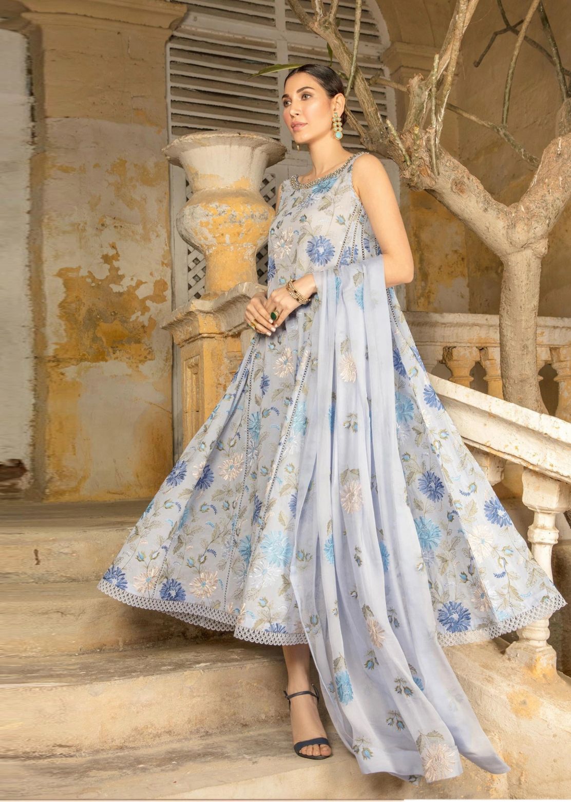 Dhanak embroidered unstitched 3 piece dress