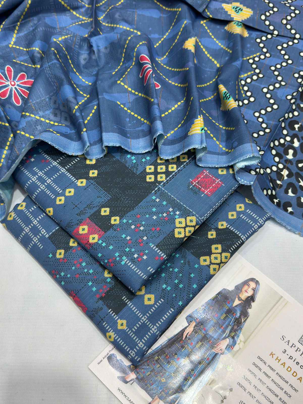 Khaddar digital printed unstitched 3 piece dress