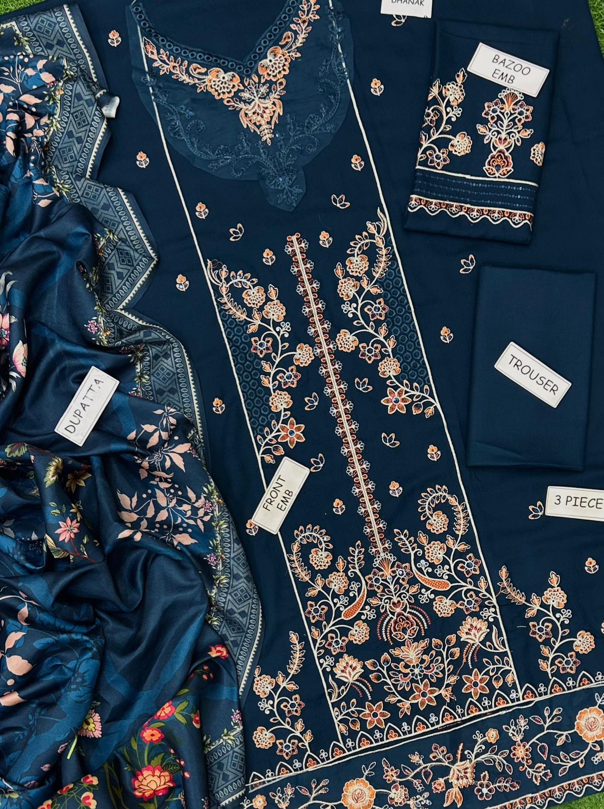 FLORENet MOST DEMANDING EDITION 3PCS UNSTITCHED SUIT